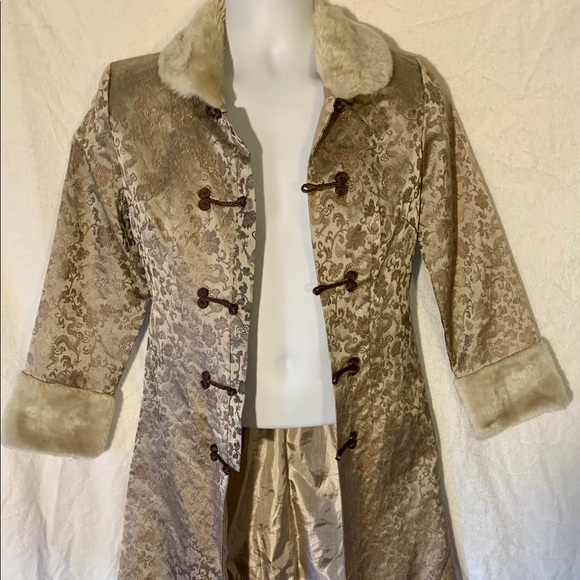 100% Silk Gold Asian Inspired S Coat w/ Faux Fur - Picture 1 of 9